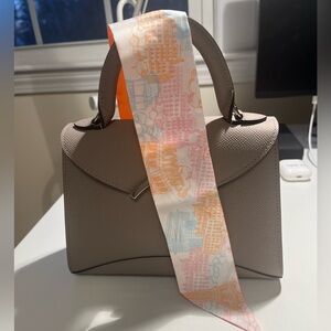 Moynat silk twilly